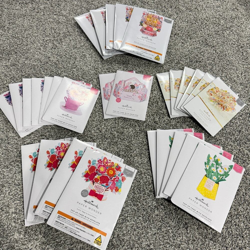 Wholesale, 29 Hallmark Signature Paper Pop Up Mother's Day Cards, Lights Musical